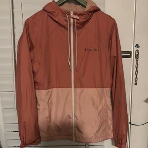Columbia Coral and Peach fleece lined  Hooded Jacket New without tags never worn